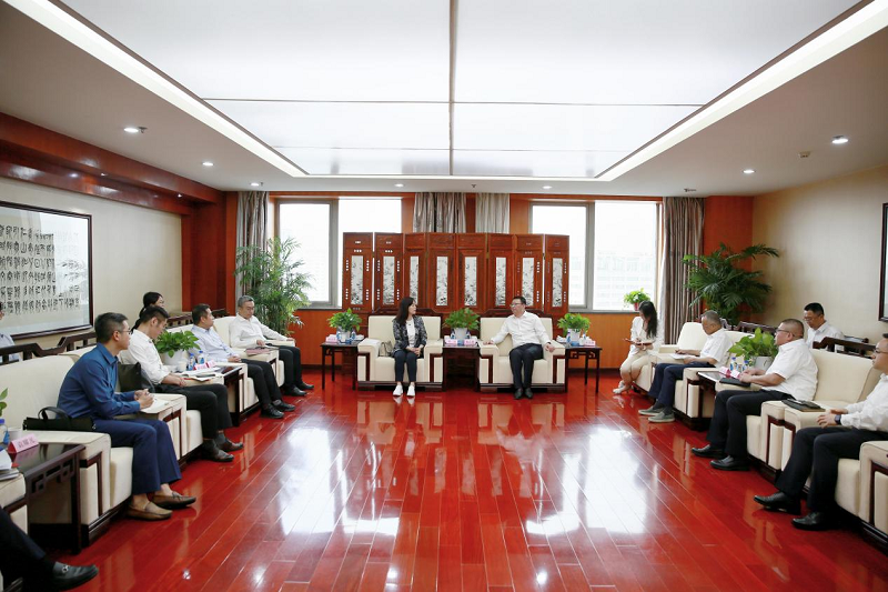 041717468309521389.png 5.29¹«Ë¾µ³Î¯¸±Êé¼Ç¡¢×ܲýâÖ¾¾¼»á¼ûÃñÉúÒøÐÐ×ʲúÍйܲ¿×Ü˾Àí´ÞÑÒÒ»ÐÐ.png