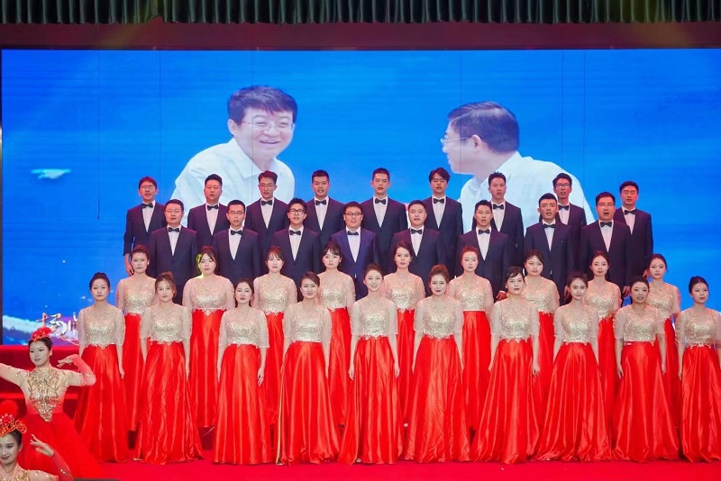 081728358112111041.jpg ÔÞÃÀ½ÇÖð1.jpg