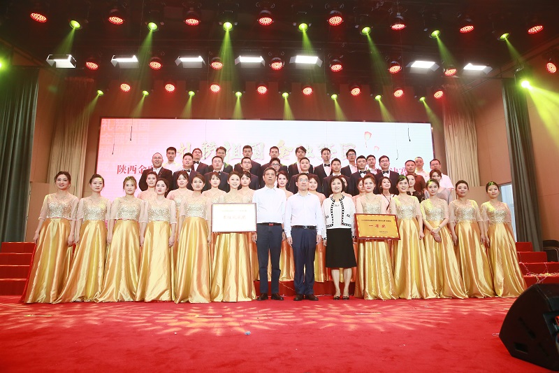 081728358129619522.jpg ÔÞÃÀ½ÇÖð2.jpg